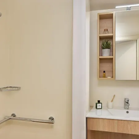 Zenitude Hotel-residences Hotel apartamentowy 3*